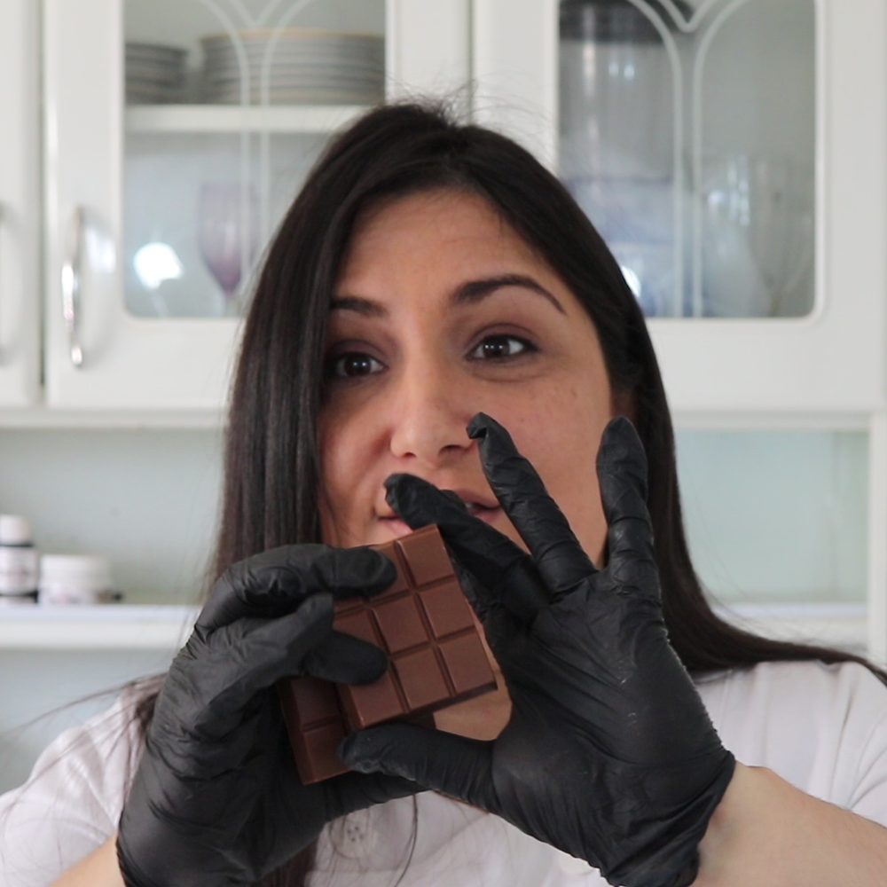 Se inscreva no Viver de Chocolate, pois em breve te mandarei novidades que irão te ajudar a viver do que você ama!